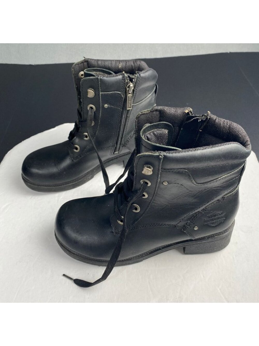 Harley-Davidson® Women's size 7.5 M Motorcycle Boots in Black Leather Lace Up